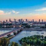 Ile kosztuje mieszkanie w Warszawie? Ceny na październik 2023