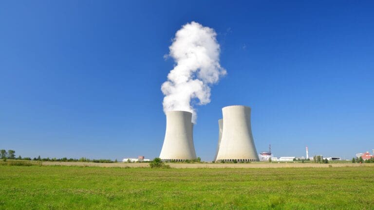 Pierwsza polska elektrownia jądrowa już wkrótce? Zapadła ostateczna decyzja co do lokalizacji